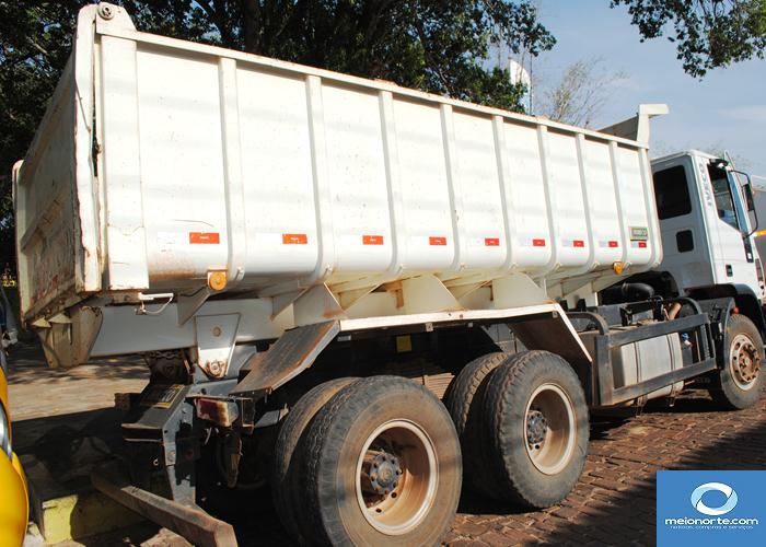 Município não leva todos veículos para a praça por falta de pneus - Imagem 3