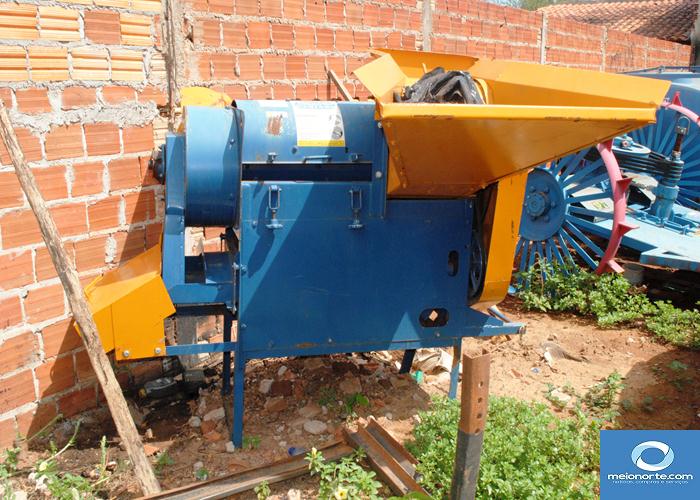 Município não leva todos veículos para a praça por falta de pneus - Imagem 111