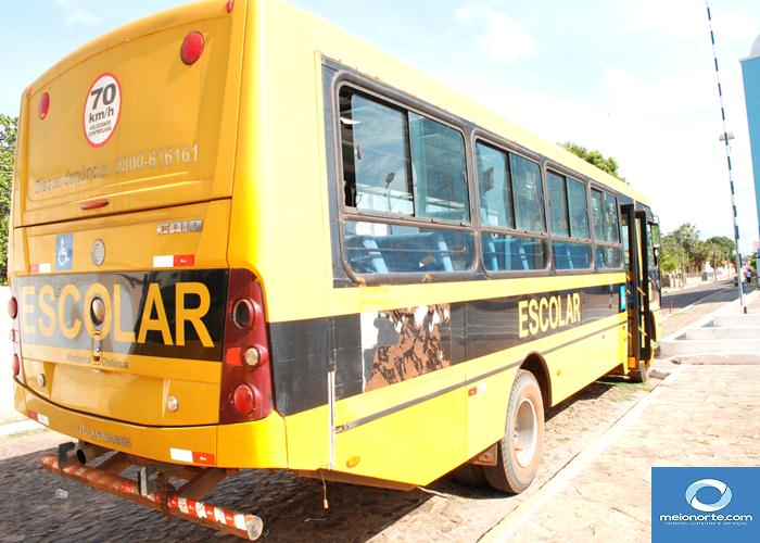Município não leva todos veículos para a praça por falta de pneus - Imagem 20