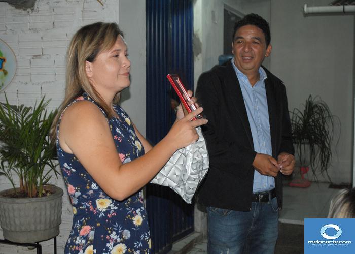 Confraternização e troca de presentes fecha o trabalho de transição - Imagem 57