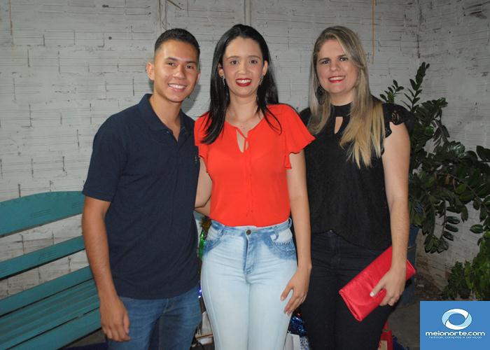 Confraternização e troca de presentes fecha o trabalho de transição - Imagem 17