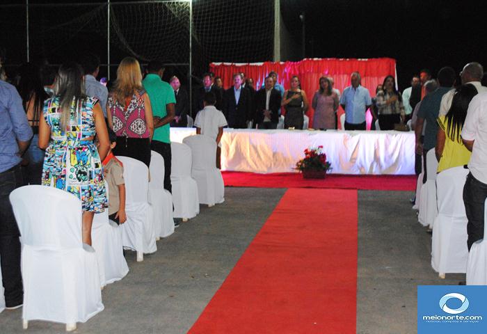 Em Sessão Solene Elizabete Brandão recebe Título de Cidadã Lagoense - Imagem 20