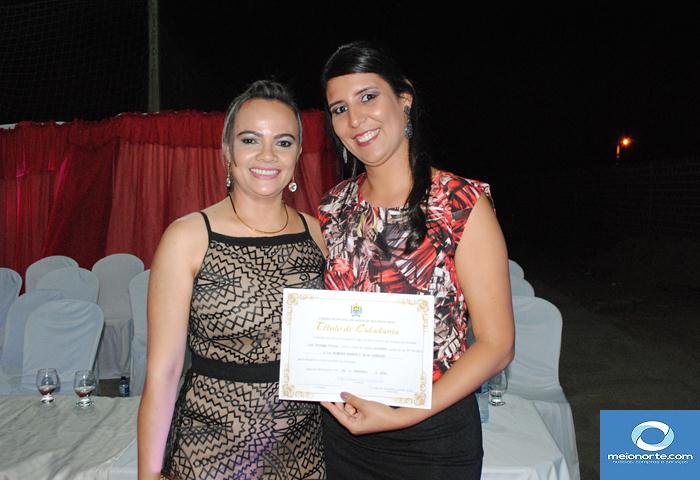 Em Sessão Solene Elizabete Brandão recebe Título de Cidadã Lagoense - Imagem 44