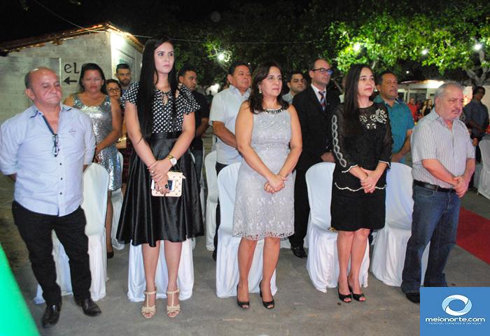 Em Sessão Solene Elizabete Brandão recebe Título de Cidadã Lagoense - Imagem 16