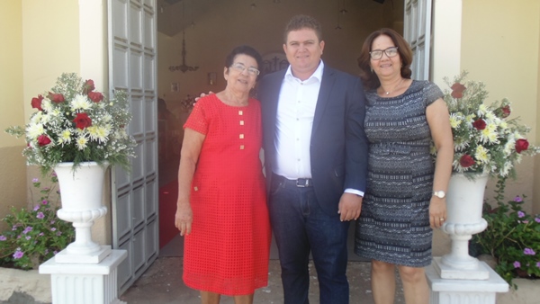 Prefeito eleito Tairo Mesquita participa de missa em Ação de Graças - Imagem 17