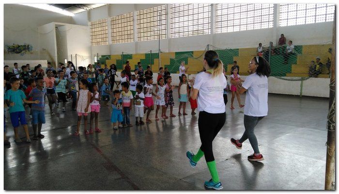 Crianças de Inhuma ganham presentes de um natal para todos  - Imagem 4