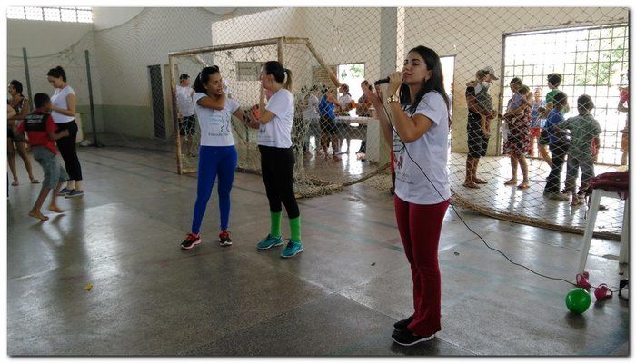 Crianças de Inhuma ganham presentes de um natal para todos  - Imagem 1