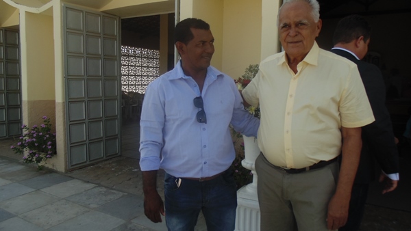 Prefeito eleito Tairo Mesquita participa de missa em Ação de Graças - Imagem 4