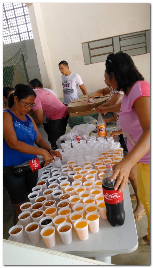 Crianças de Inhuma ganham presentes de um natal para todos  - Imagem 14
