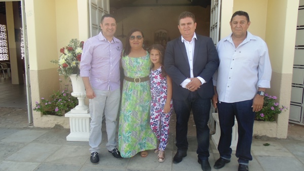 Prefeito eleito Tairo Mesquita participa de missa em Ação de Graças - Imagem 16