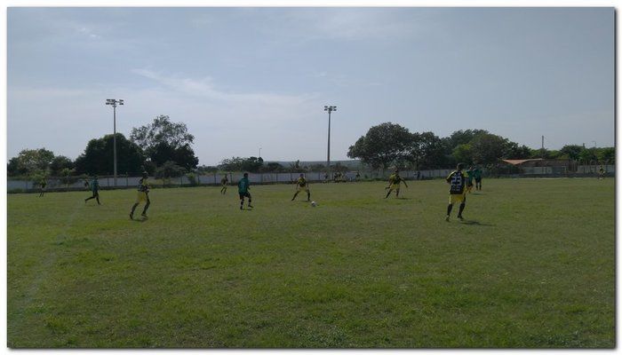 Jogo Casados x Solteiros-Estádio Municipal - Imagem 7
