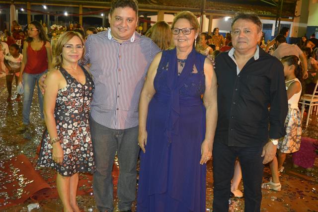 Colégio São Francisco encerra ano letivo com grande festa   - Imagem 40