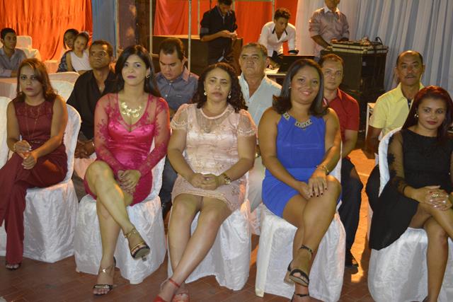 Colégio São Francisco encerra ano letivo com grande festa   - Imagem 16