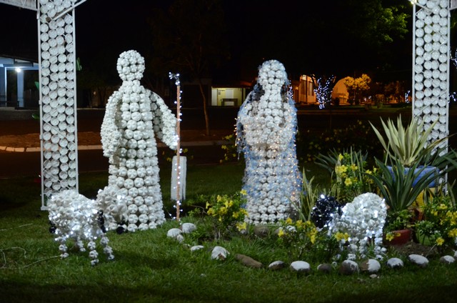 Prefeitura Inaugura Decoração Natalina - Imagem 155