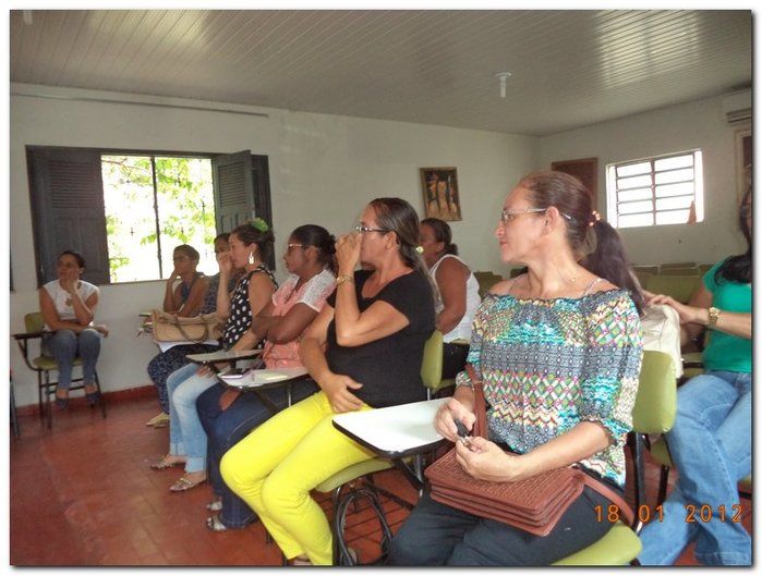 Secretária Municipal de Educação realiza reunião com gestores - Imagem 4