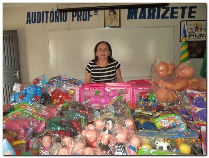 Secretária Municipal de Educação realiza reunião com gestores - Imagem 13