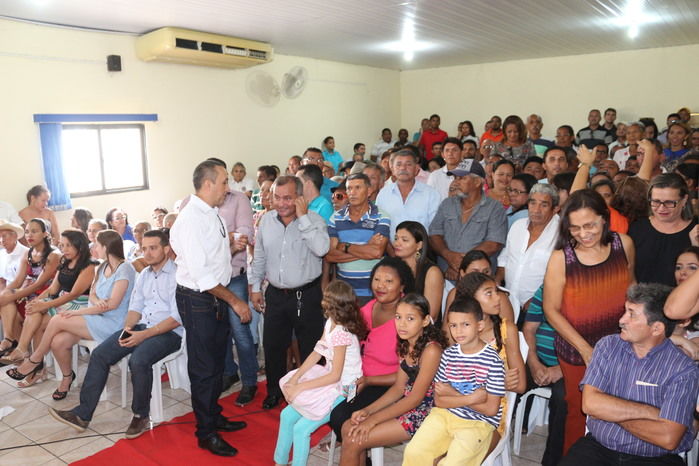 Multidão aguardando o início da Diplomação (Crédito: Aristeu Carvalho)