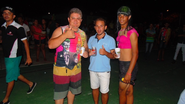 David e forró da ostentação animam ultima noite de carnaval - Imagem 27