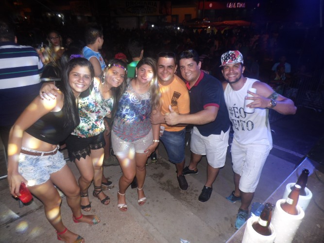 Veja fotos da 3ª e 4ª noites do Carnaval em União - Imagem 8