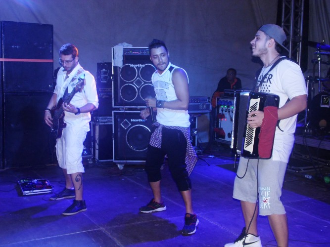 Veja fotos da 3ª e 4ª noites do Carnaval em União - Imagem 5