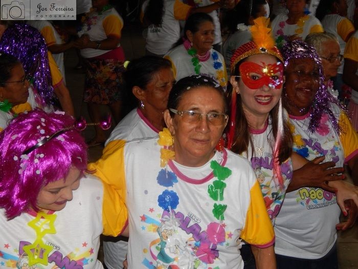 Tradicional carnaval com os Idosos do Grupo Na Flor da Idade - Imagem 17