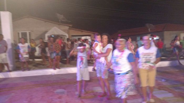 CRAS realiza Baile de Carnaval para idosos, jovens e crianças - Imagem 103