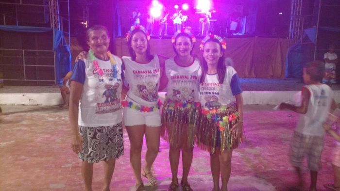 CRAS realiza Baile de Carnaval para idosos, jovens e crianças - Imagem 99