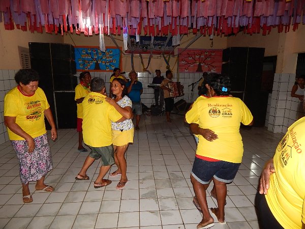 Social realiza Carnaval dos Idosos em Lagoinha - Imagem 30