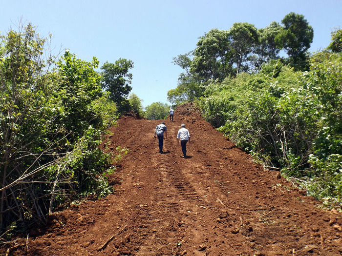 Povoado Chapada das Contendas recebe estrada e escola reformadas - Imagem 11