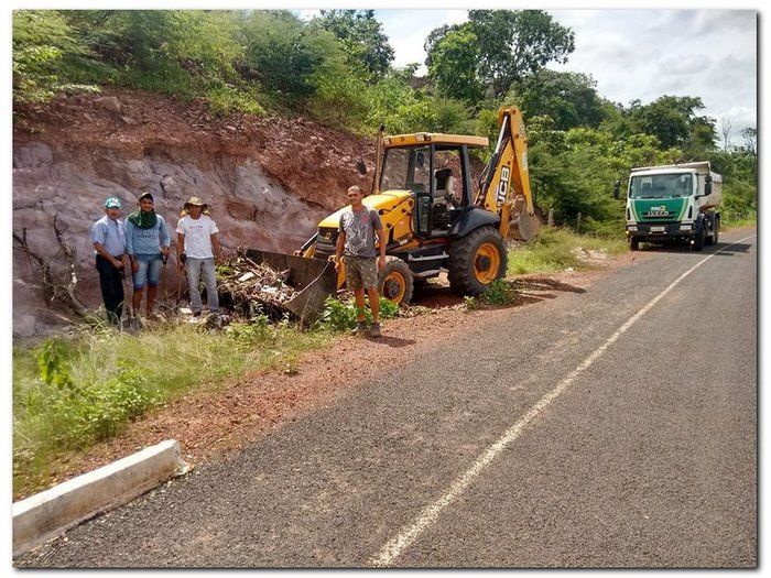 Prefeitura de Inhuma realiza multirão da limpeza - Imagem 4