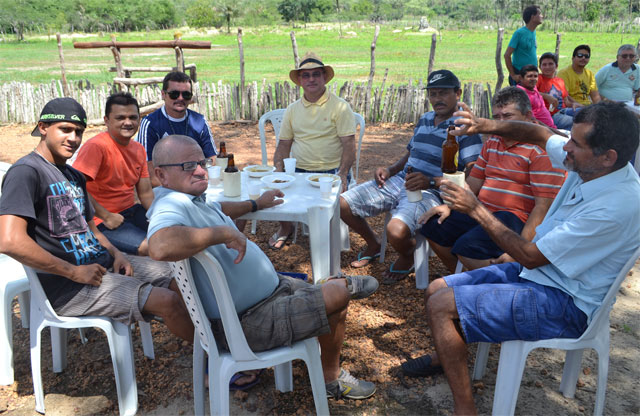 Vereador Alcides Melo comemora a recuperação de 5km de estradas - Imagem 9