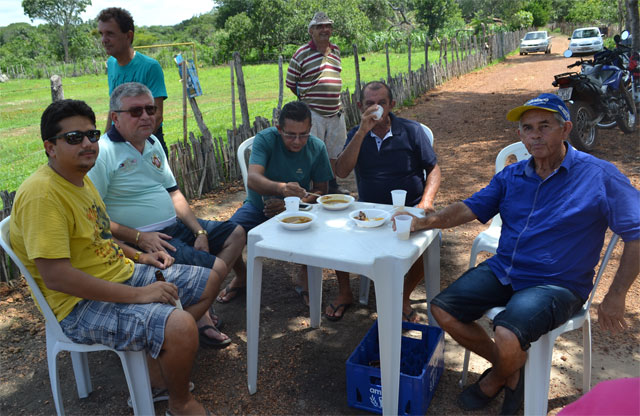 Vereador Alcides Melo comemora a recuperação de 5km de estradas - Imagem 7