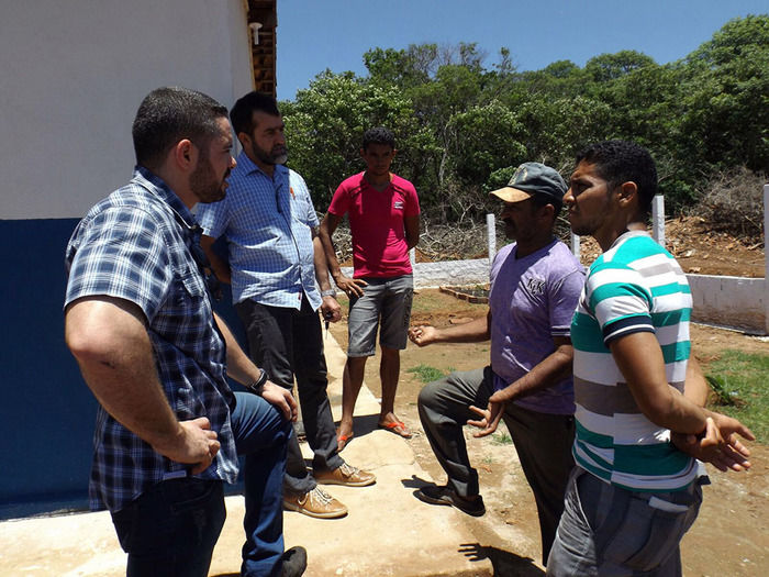 Povoado Chapada das Contendas recebe estrada e escola reformadas - Imagem 29