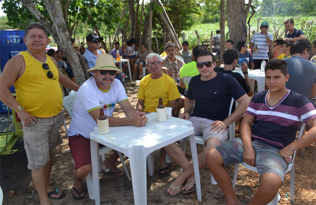 Vereador Alcides Melo comemora a recuperação de 5km de estradas - Imagem 4