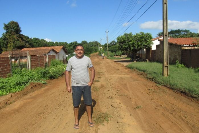 Inicio do Calçamento no Bairro Faveira - Imagem 6