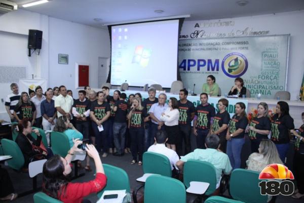 Prefeito Dr. Zé Maria Participa de Importante Reunião Sobre UNACON - Imagem 6