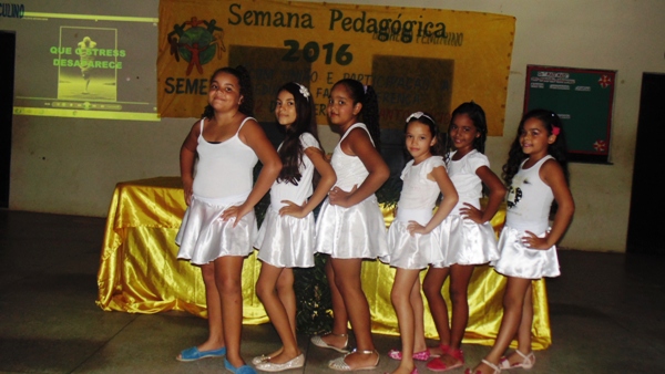 Secretaria municipal de educação realiza semana pedagógica   - Imagem 2