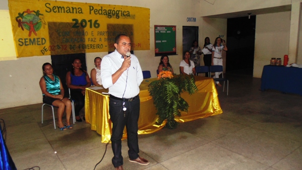 Secretaria municipal de educação realiza semana pedagógica   - Imagem 24