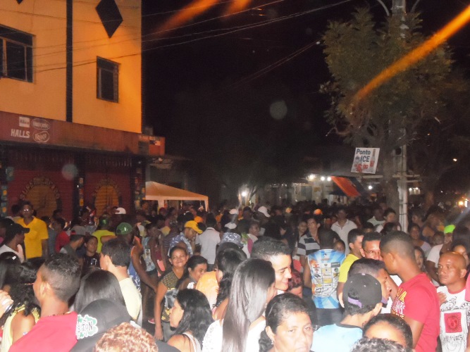 Veja fotos da segunda noite do carnaval em União - Imagem 23