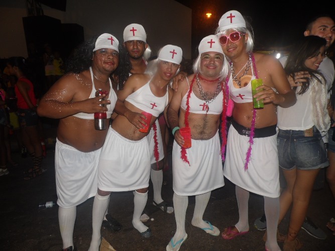 Os Gatões batem novo recorde e fazem desfile mais longo da história - Imagem 2