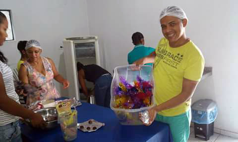 Ovos de Páscoa são produzidos em oficina em Oeiras - Imagem 5