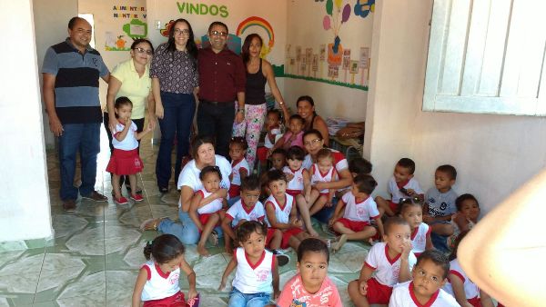 Prefeito Auro faz visitas a creche Tia Loura e escola do Maternal  - Imagem 2
