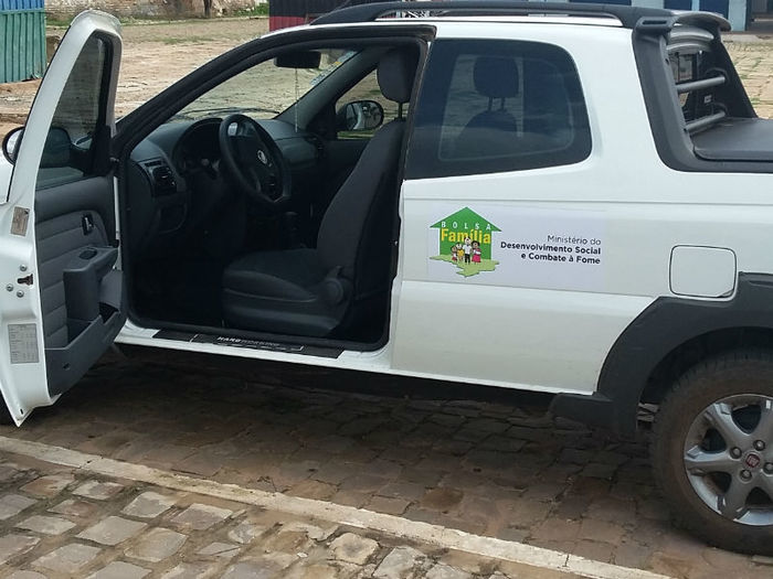 A Secretaria Municipal de Assistência Social adquiriu uma PICAP - Imagem 5