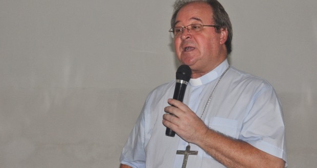 Após polêmicas, bispo da Diocese de Campo Maior é transferido  - Imagem 1