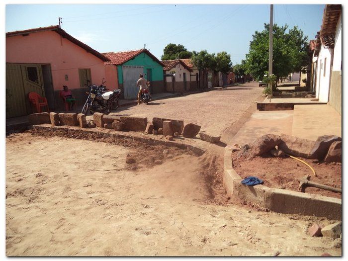 Prefeitura Municipal de Inhuma pavimenta a Rua Antonio Marques - Imagem 9