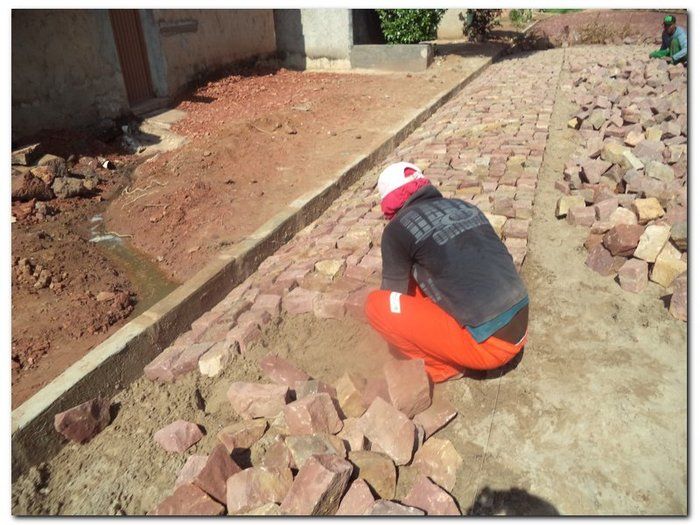 Prefeitura Municipal de Inhuma pavimenta a Rua Antonio Marques - Imagem 4