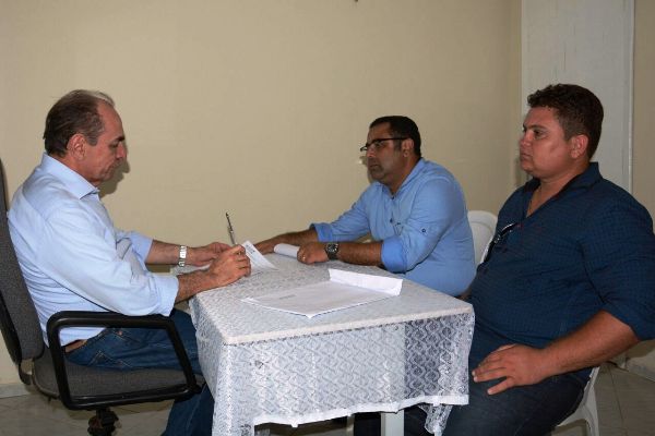 Prefeito busca recursos junto ao Ministro da Saúde - Imagem 2