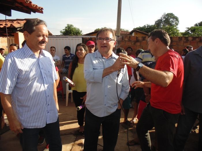 Secretário de finanças é surpreendido com um café da manhã - Imagem 135