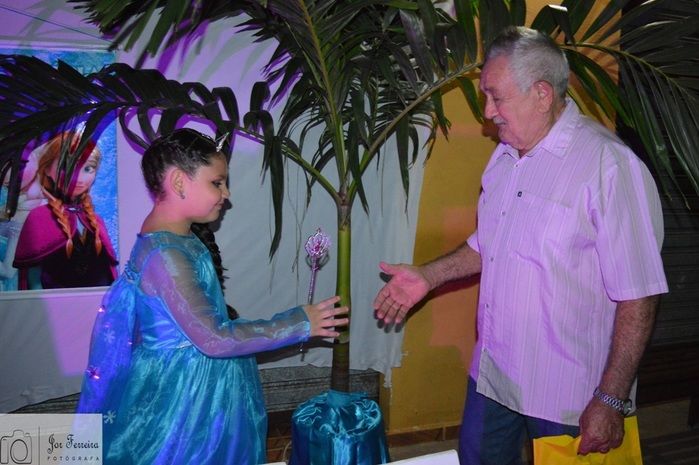 Aniversário de 07 aninhos da Tallyta Vitória tema Frozen - Imagem 11