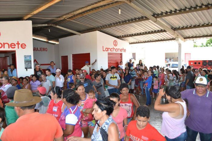 Prefeitura de Alegrete distribui peixes para a população - Imagem 58